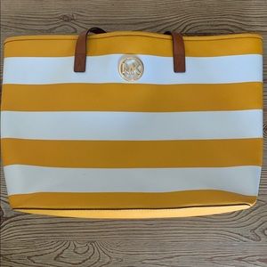 Micheal Kors tote Bag